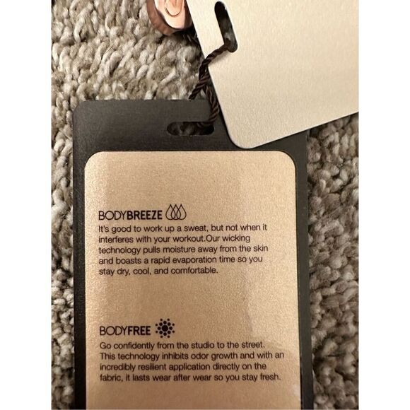 NWT Calia by Carrie Underwood Stretch Anywhere Cuffed Shorts Black Navy Small - Picture 7 of 7